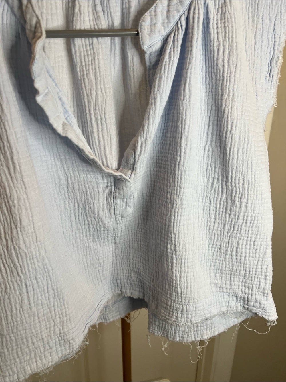 Karlie Light Blue Gauze Cap Sleeve Crop Top - Picture 6 of 6